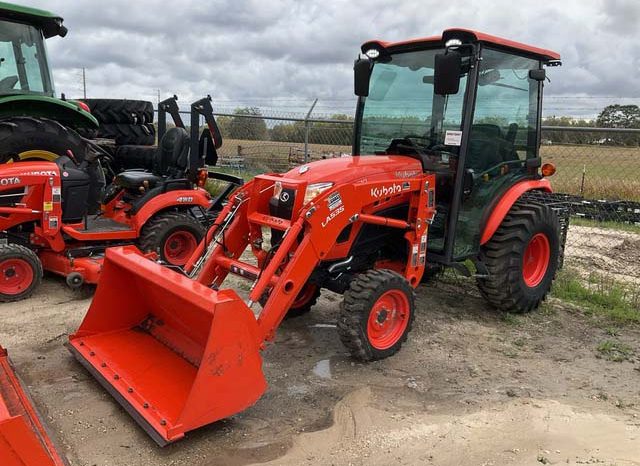 2022 Kubota LX2610HSDC full