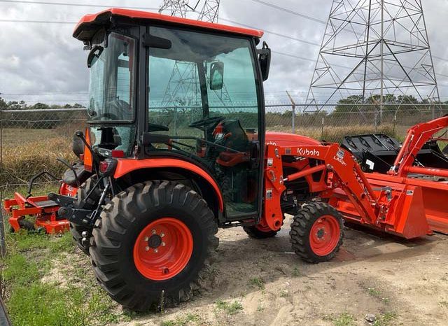 2022 Kubota LX2610HSDC full