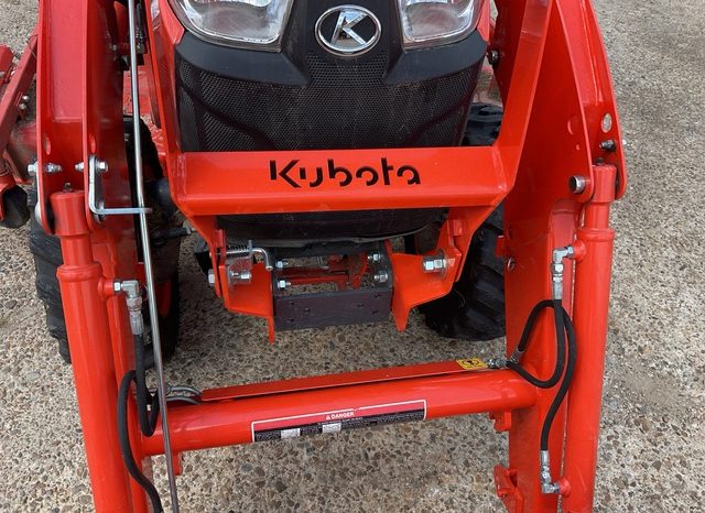 2022 Kubota LX3310HSDC full