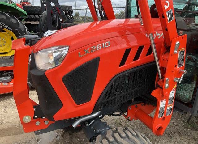 2022 Kubota LX2610HSDC full