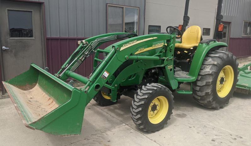 2005 JOHN DEERE 4120 full