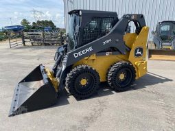 2023 DEERE 318G full