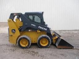 2018 DEERE 318G full