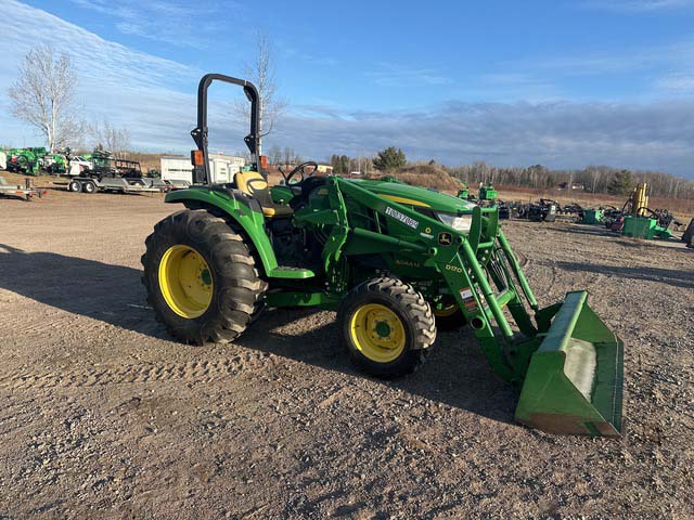 2018 John Deere 4044M