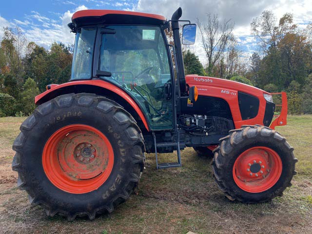 2020 Kubota M5-111D