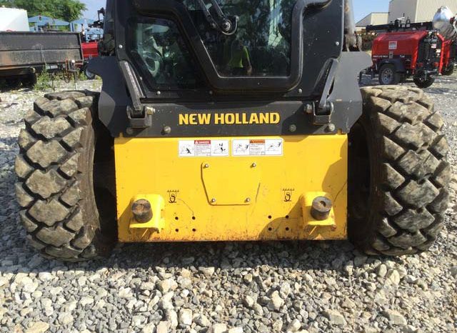 2017 New Holland L218 full