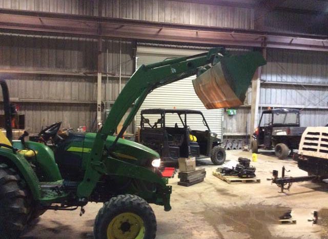 2016 John Deere 4105 full