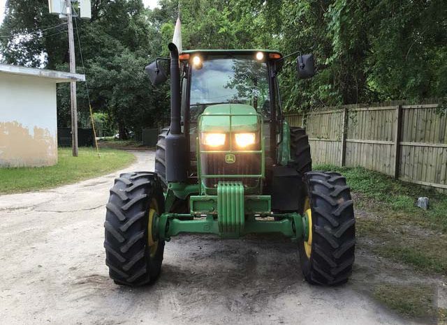 2017 John Deere 6135E full