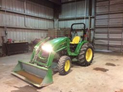 2016 John Deere 4105 full