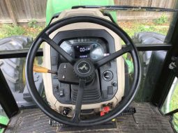 2017 John Deere 6135E full