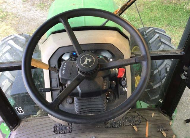 2017 John Deere 5115M full