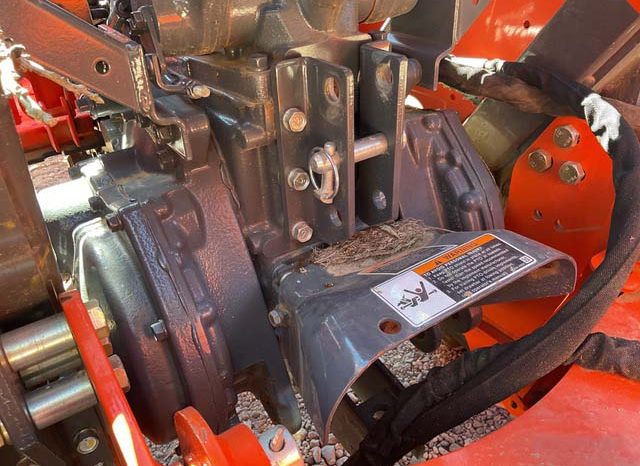 2021 Kubota L3301DHST full