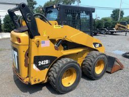 2013 Cat 242B3 full