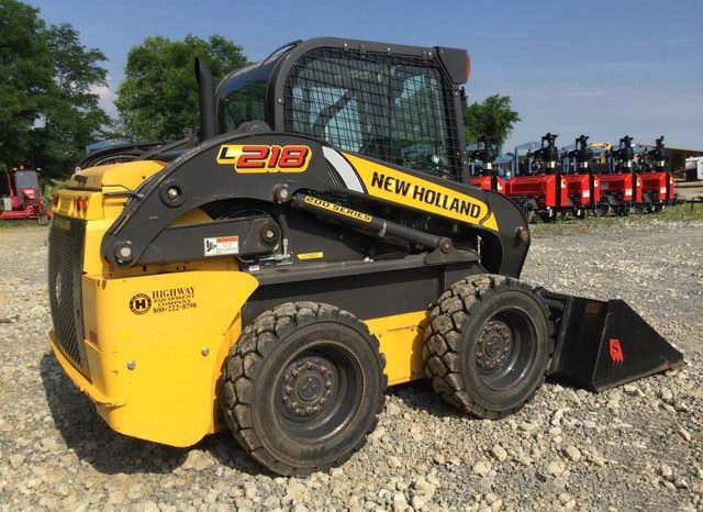 2017 New Holland L218 full