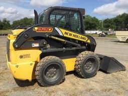 2018 New Holland L220 full