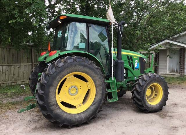 2017 John Deere 6135E full