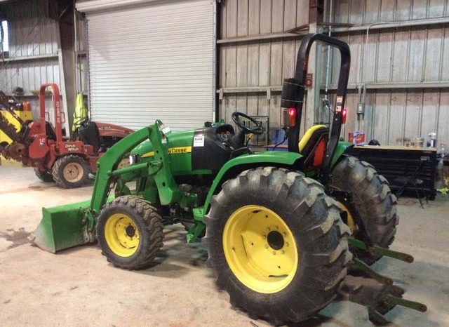 2016 John Deere 4105 full