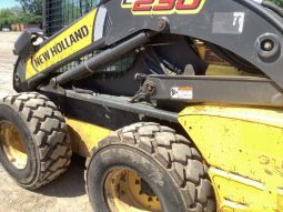 2014 New Holland L230 full