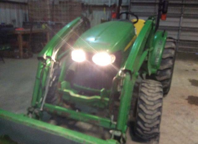 2016 John Deere 4105 full