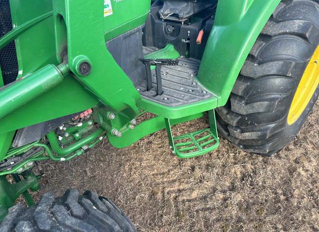 2018 John Deere 4044M full