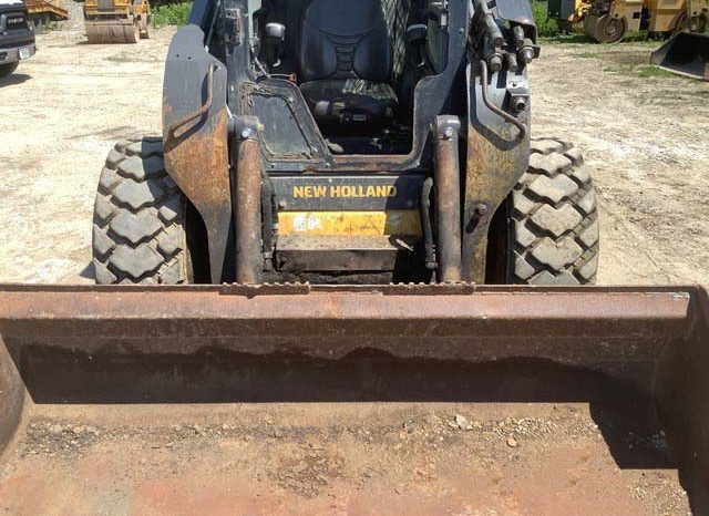 2014 New Holland L230 full