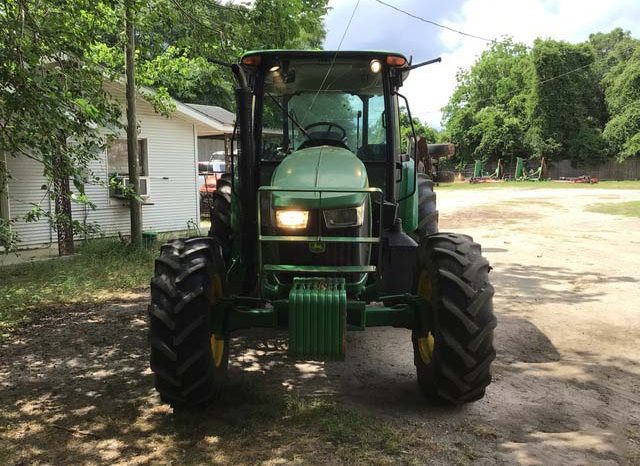 2017 John Deere 5115M full